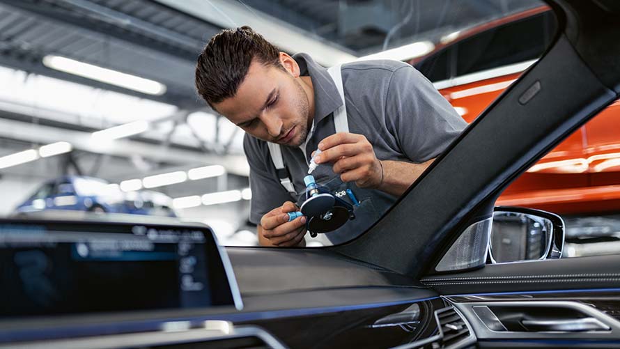 BMW Reparatur, Scheibenreparatur, Glasschaden, Steinschlag BMW 