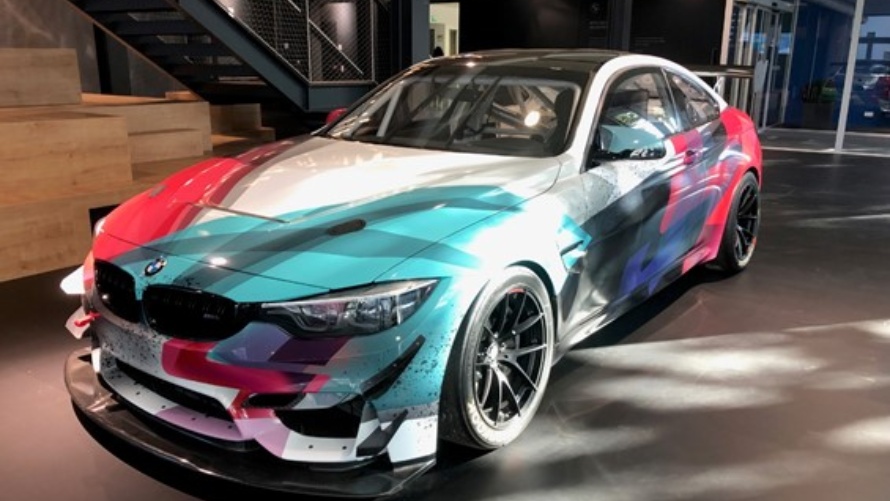 BMW M4 GT4, BMW Niederlassung Frankfurt, Frankfurt Mobilé